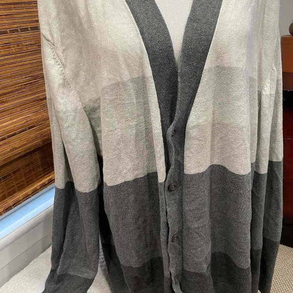 AMERICAN RAG SWEATER - Picture 5 of 6